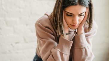 Peur de transmettre ou peur de devenir ? Reprendre le pouvoir sur son désir de maternité.